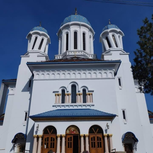 C4 - Одразу три парафії в Чернівцях перейшли від УПЦ МП до ПЦУ C4 - Одразу три парафії в Чернівцях перейшли від УПЦ МП до ПЦУ