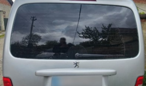 У Заставні пʼяний чоловік викрав автівку в місцевого жителя » Чернівецький промінь | Новини. Буковина. Чернівці У Заставні пʼяний чоловік викрав автівку в місцевого жителя » Чернівецький промінь | Новини. Буковина. Чернівці