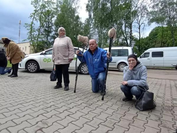 У Чернівцях попрощалися із трьома Героями У Чернівцях попрощалися із трьома Героями