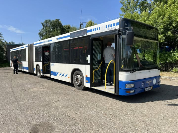 Чернівці отримали ще один низькопідлоговий автобус » ТВА Чернівці отримали ще один низькопідлоговий автобус » ТВА