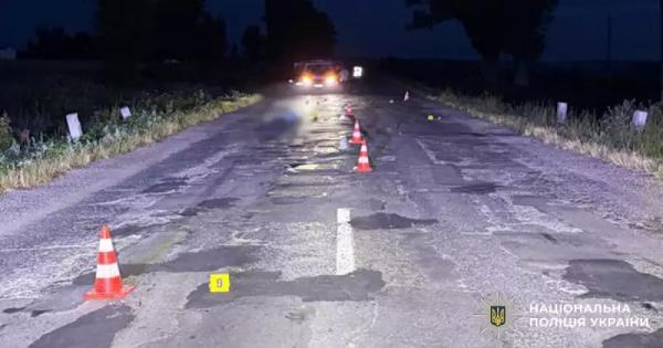 Смертельна ДТП: на Буковині водій збив пішохода та втік із місця Смертельна ДТП: на Буковині водій збив пішохода та втік із місця