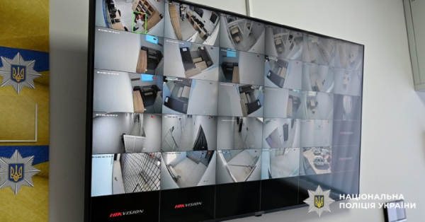 У Дністровському райвідділі поліції відкрили оновлений ізолятор тимчасового тримання » Чернівецький промінь | Новини. Буковина. Чернівці У Дністровському райвідділі поліції відкрили оновлений ізолятор тимчасового тримання » Чернівецький промінь | Новини. Буковина. Чернівці